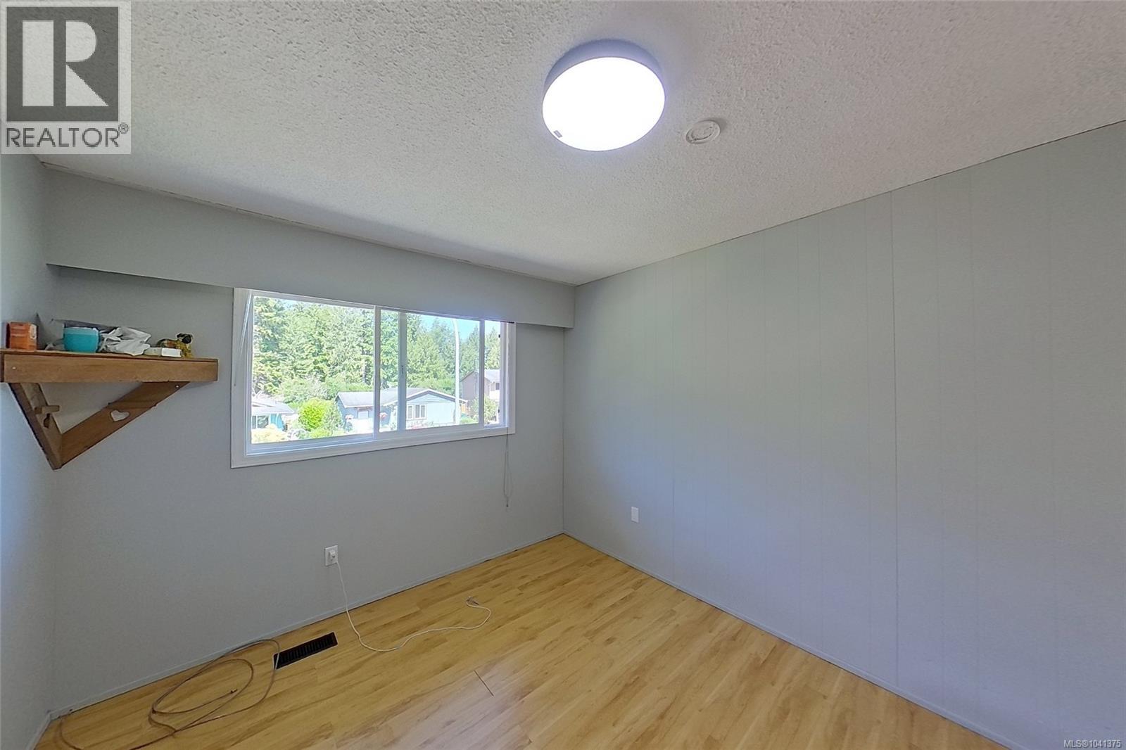 7810 Daphne St - 18