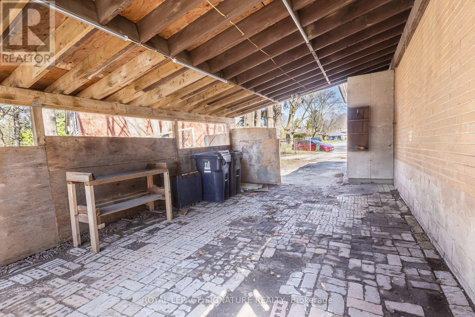 14 BENADAIR COURT - Image 38