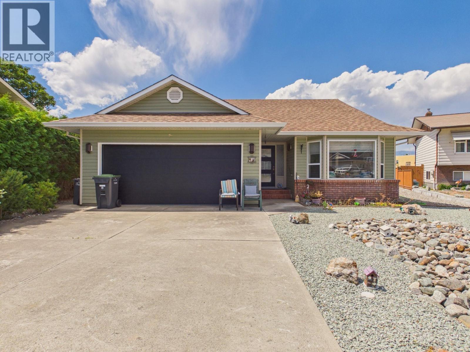 14 Poplar Court - 1