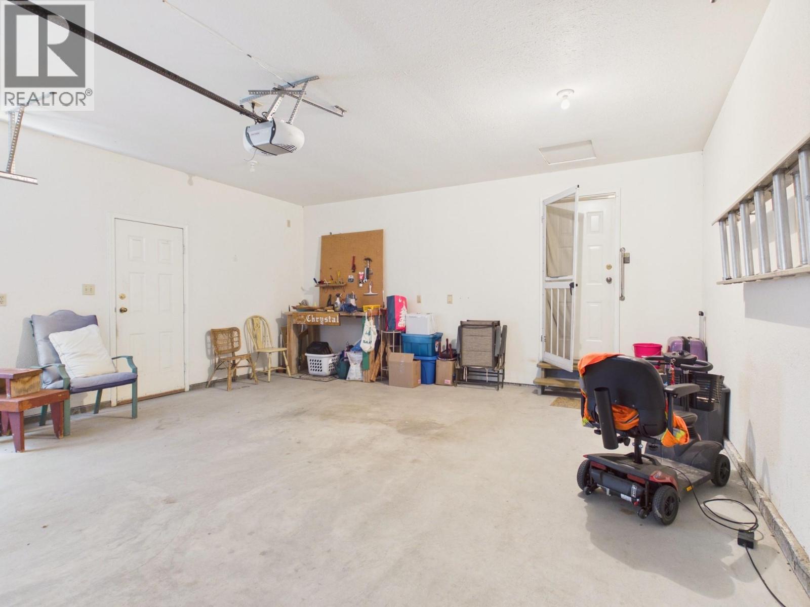 14 Poplar Court - 22