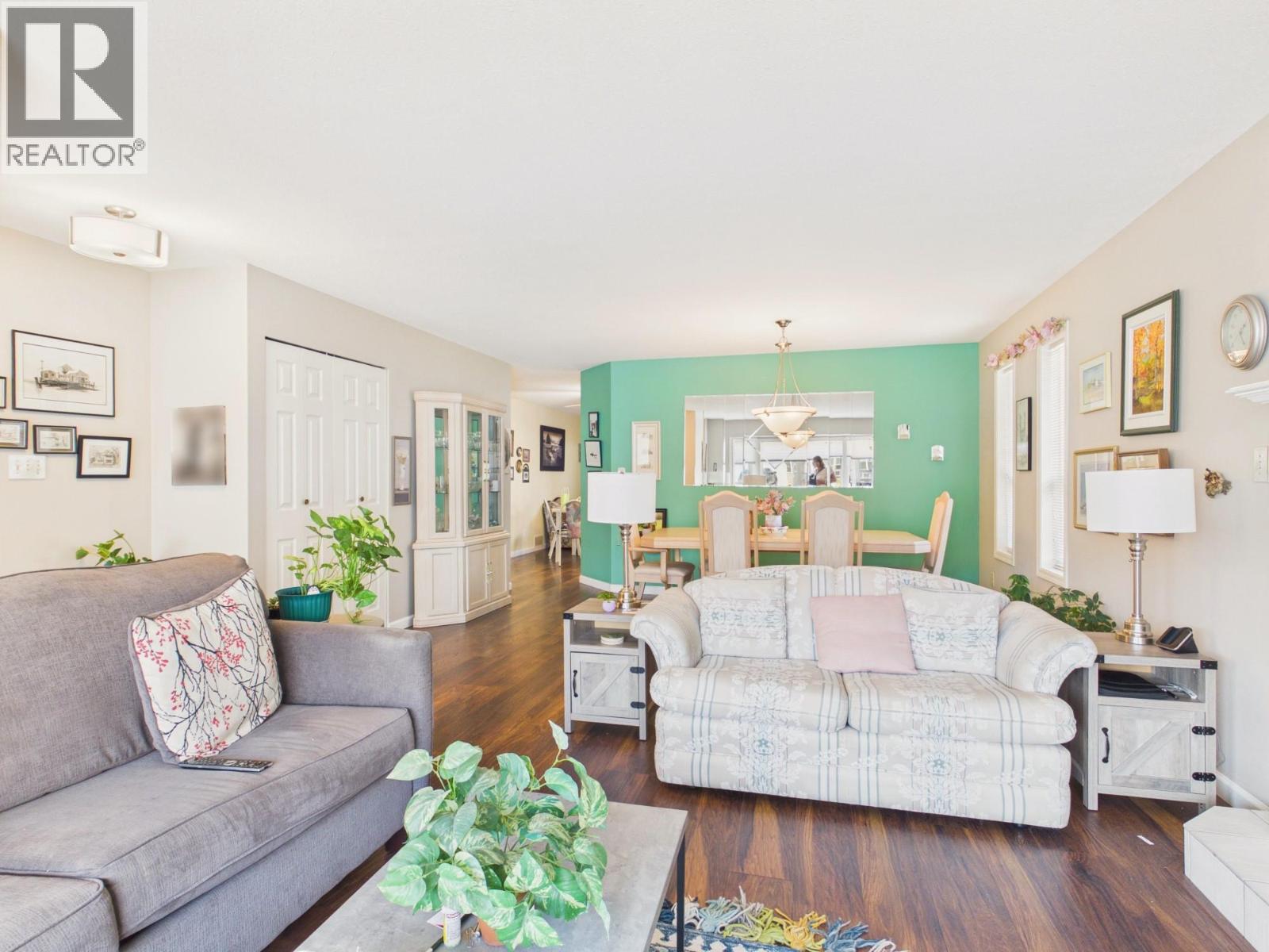 14 Poplar Court - 13