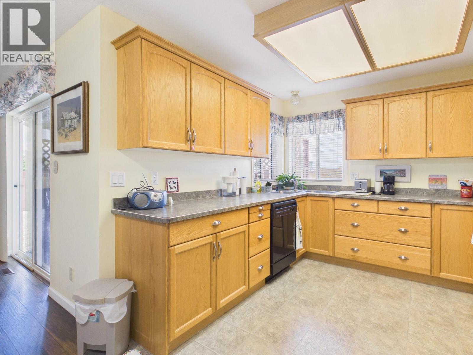 14 Poplar Court - 2