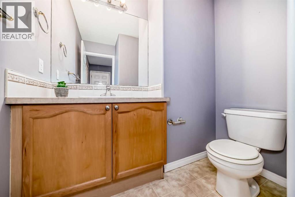 156 Simcoe Place SW - 16