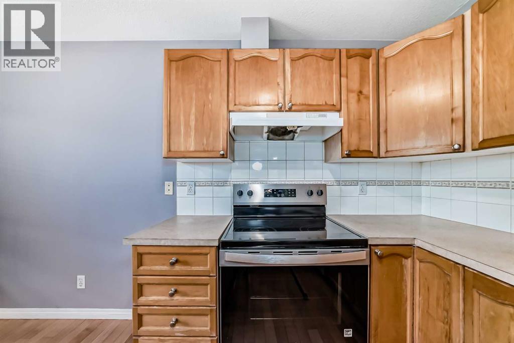 156 Simcoe Place SW - 8