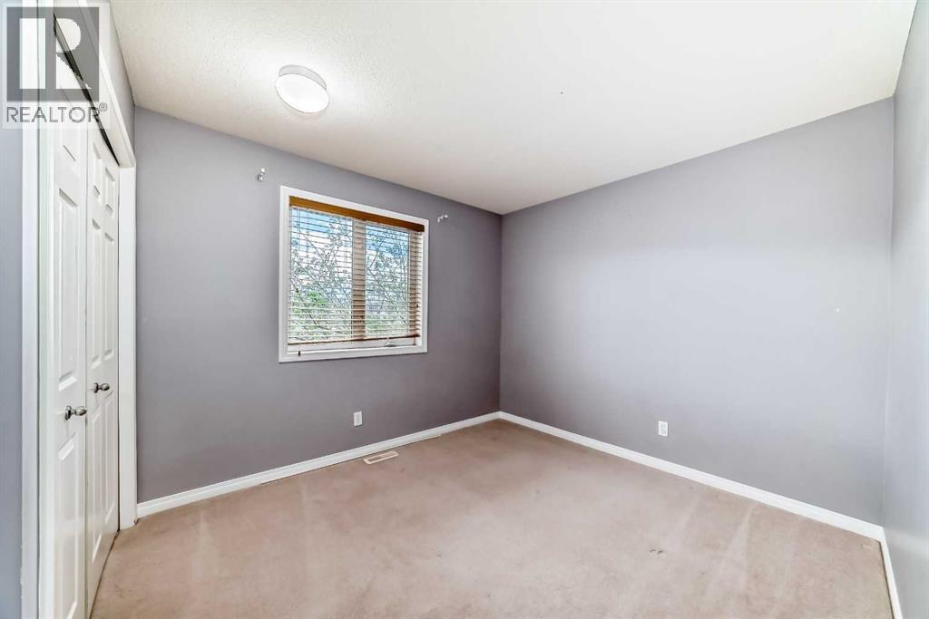 156 Simcoe Place SW - 24