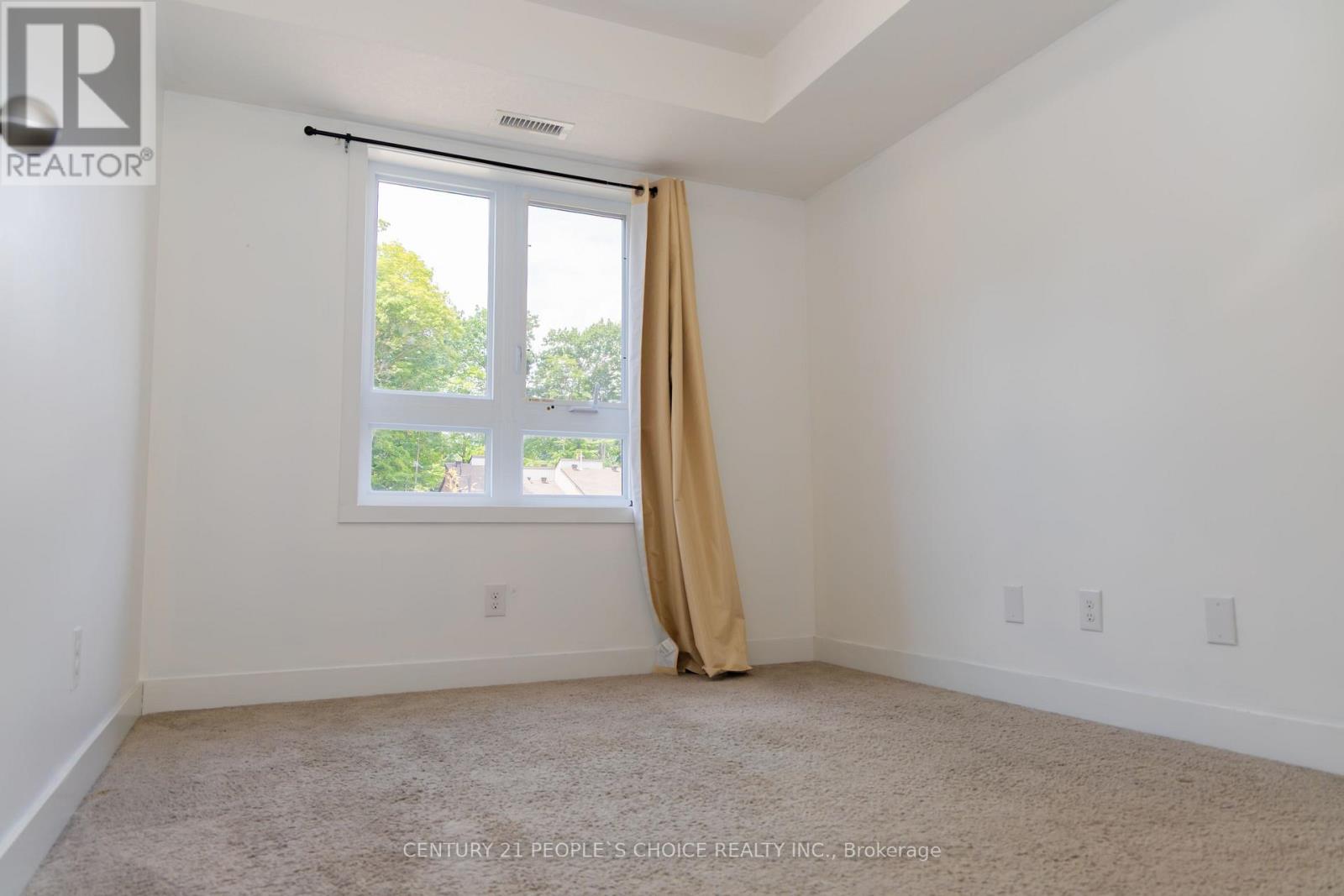 #A5 190 CENTURY HILL DRIVE - 20