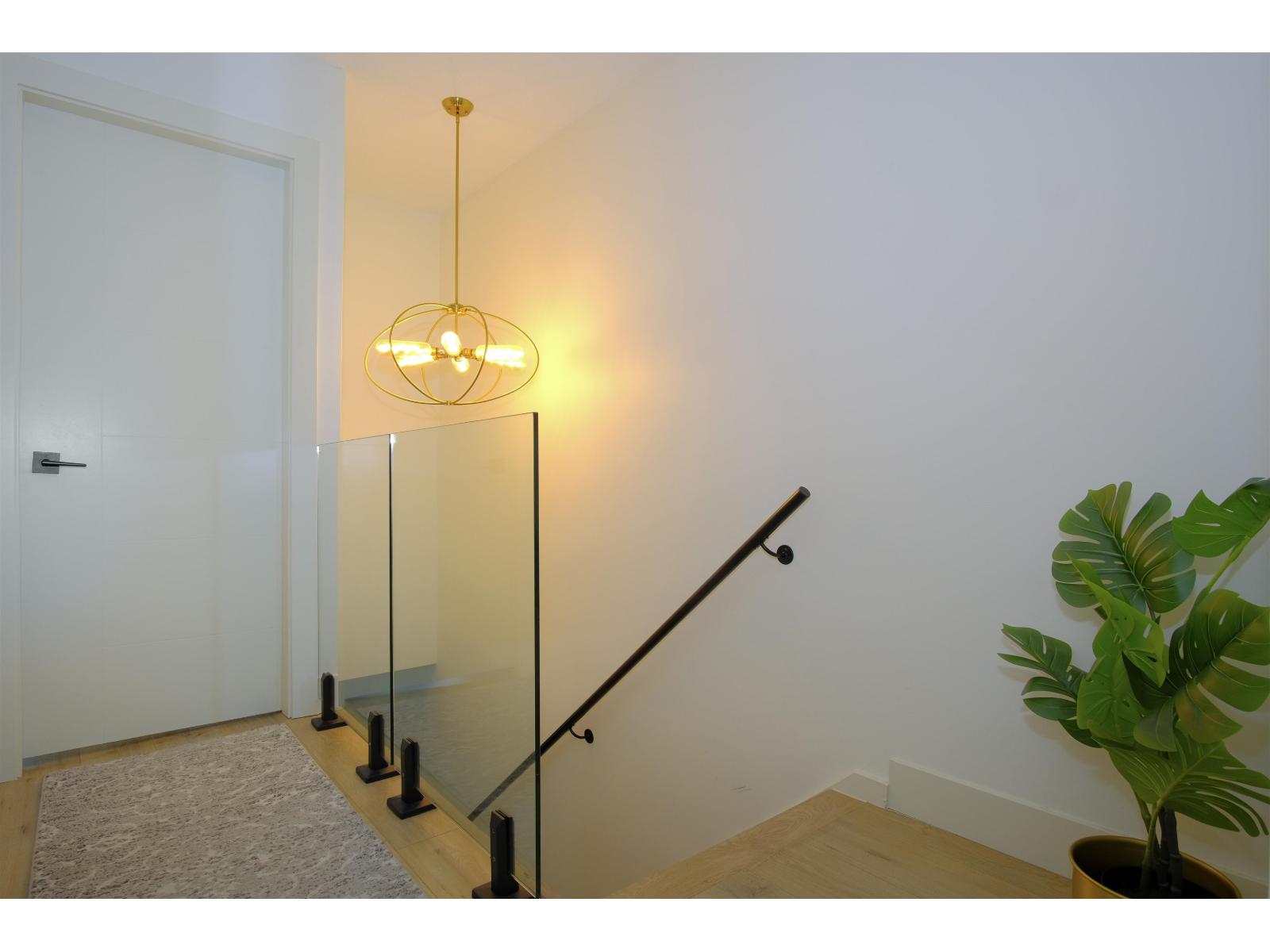 3 Bed, 2 Bath House for Sale in Surrey – 10 10736 GUILDFORD DRIVE, Surrey – MLS# R3149191 - Image 22