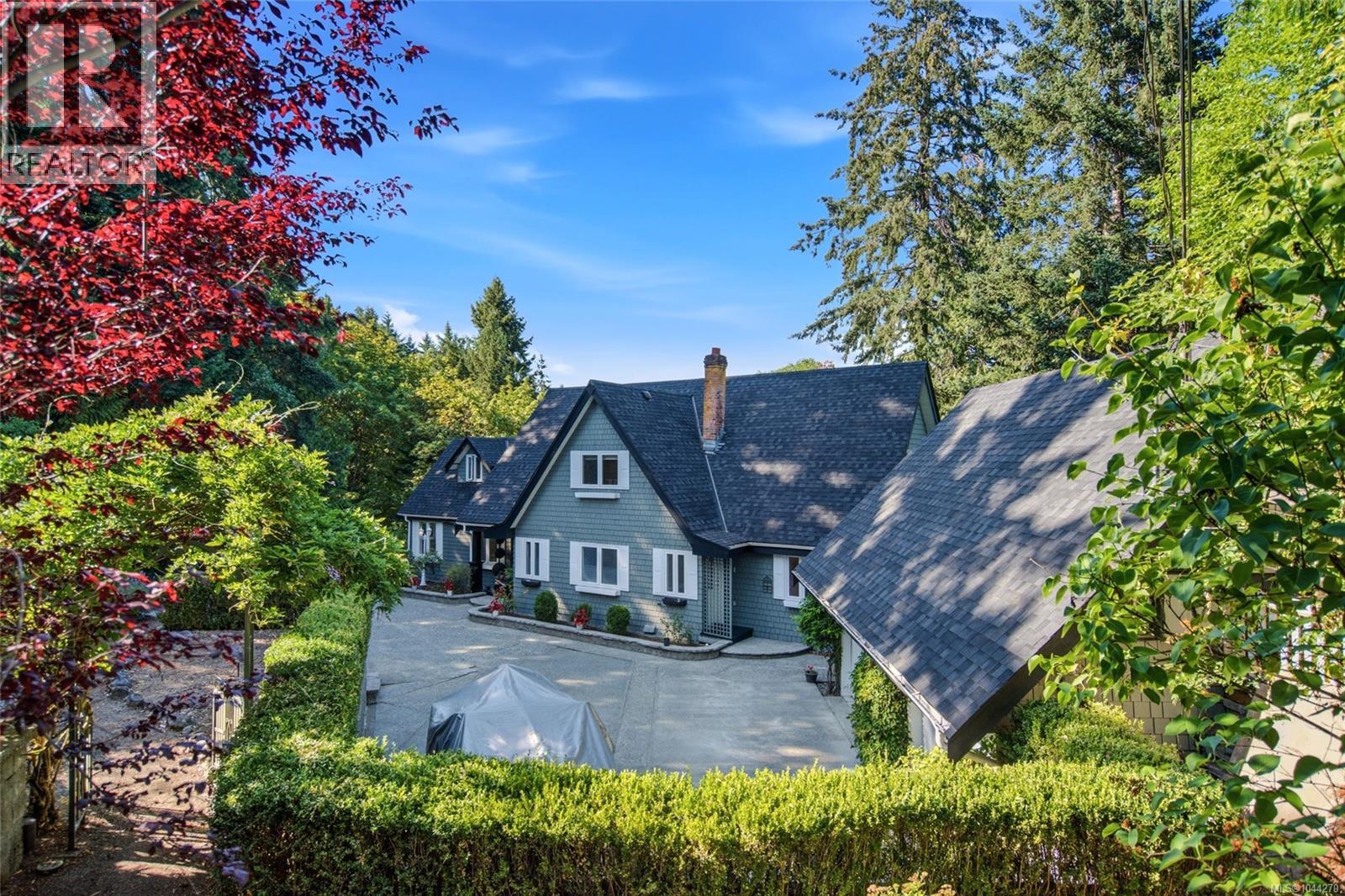 302 Roland Rd, Ladysmith