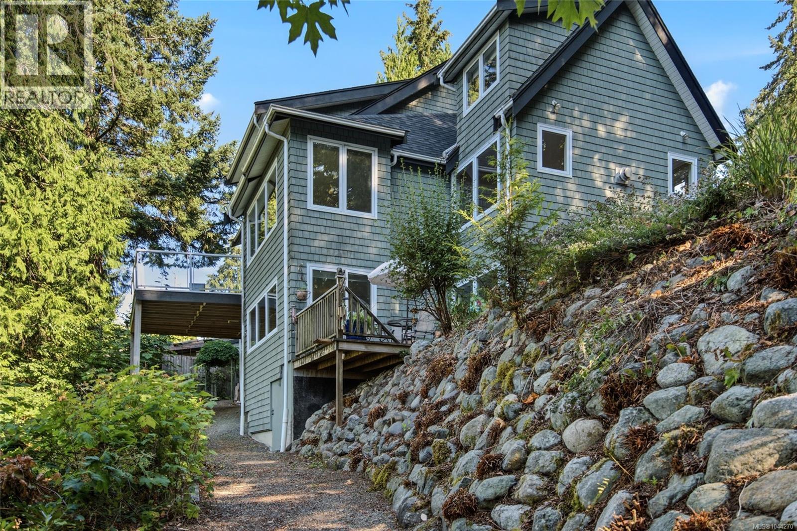 302 Roland Rd - 20