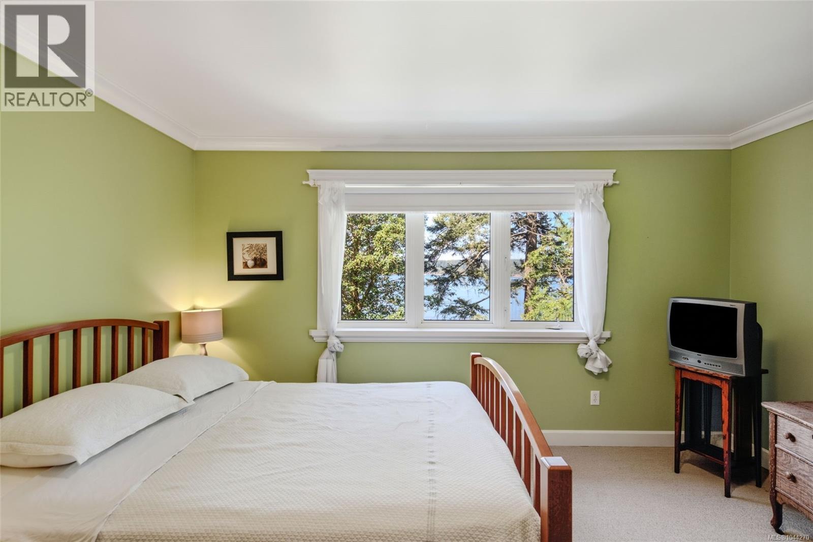 302 Roland Rd, Ladysmith