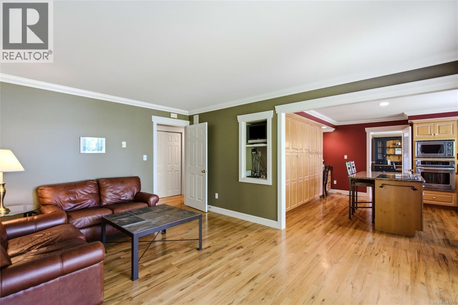 302 Roland Rd, Ladysmith