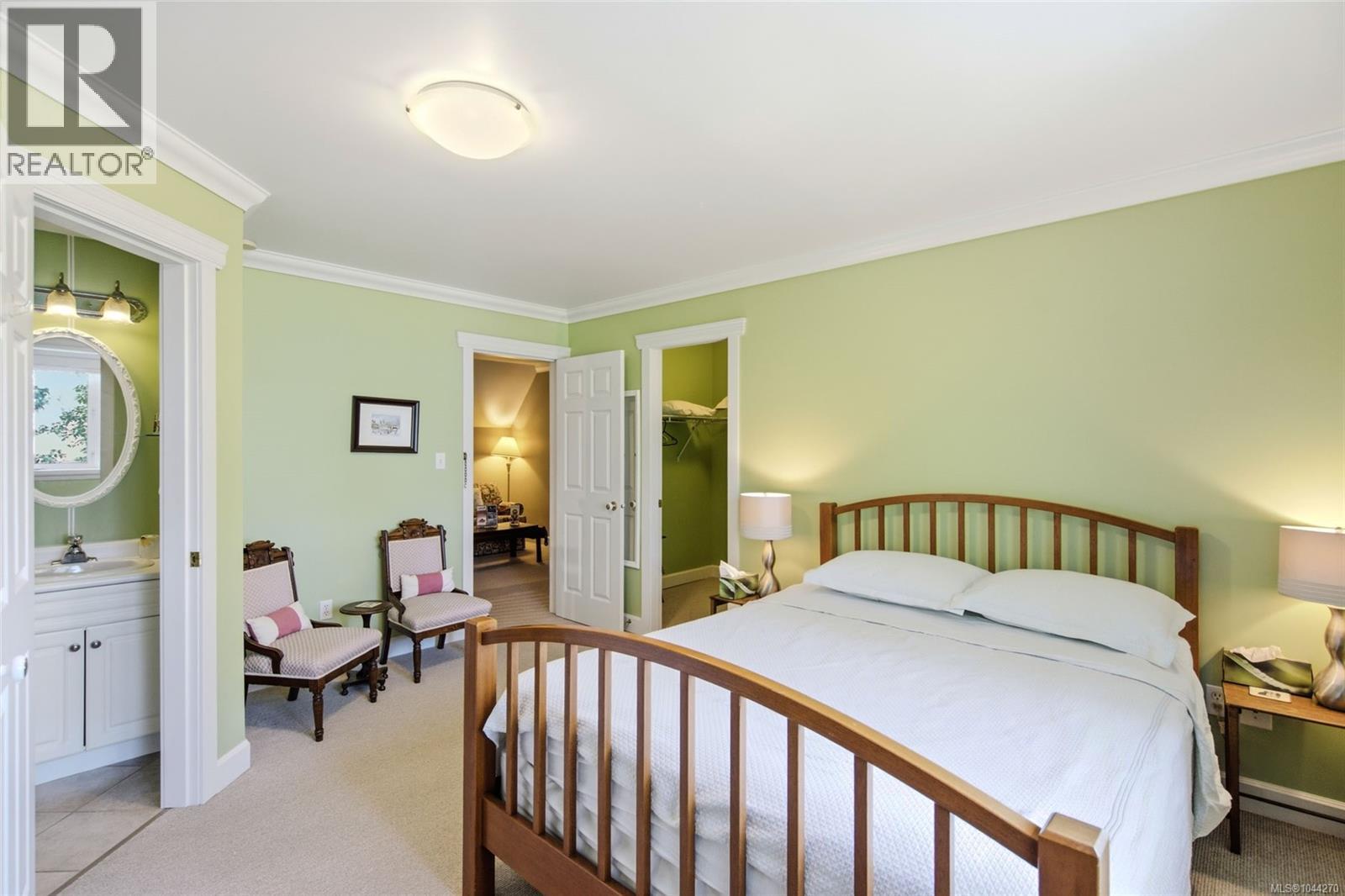 302 Roland Rd - 57