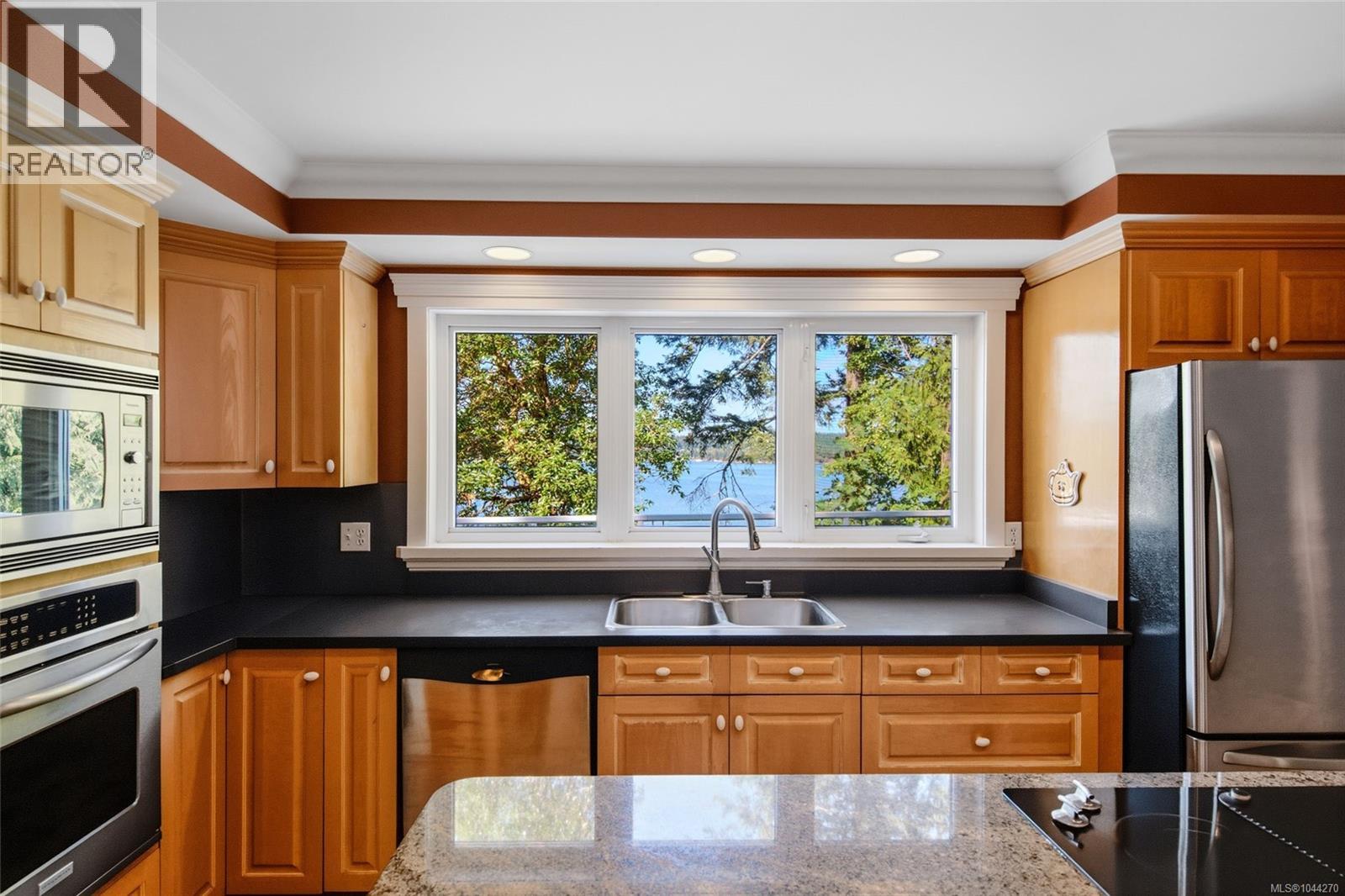 302 Roland Rd - 62