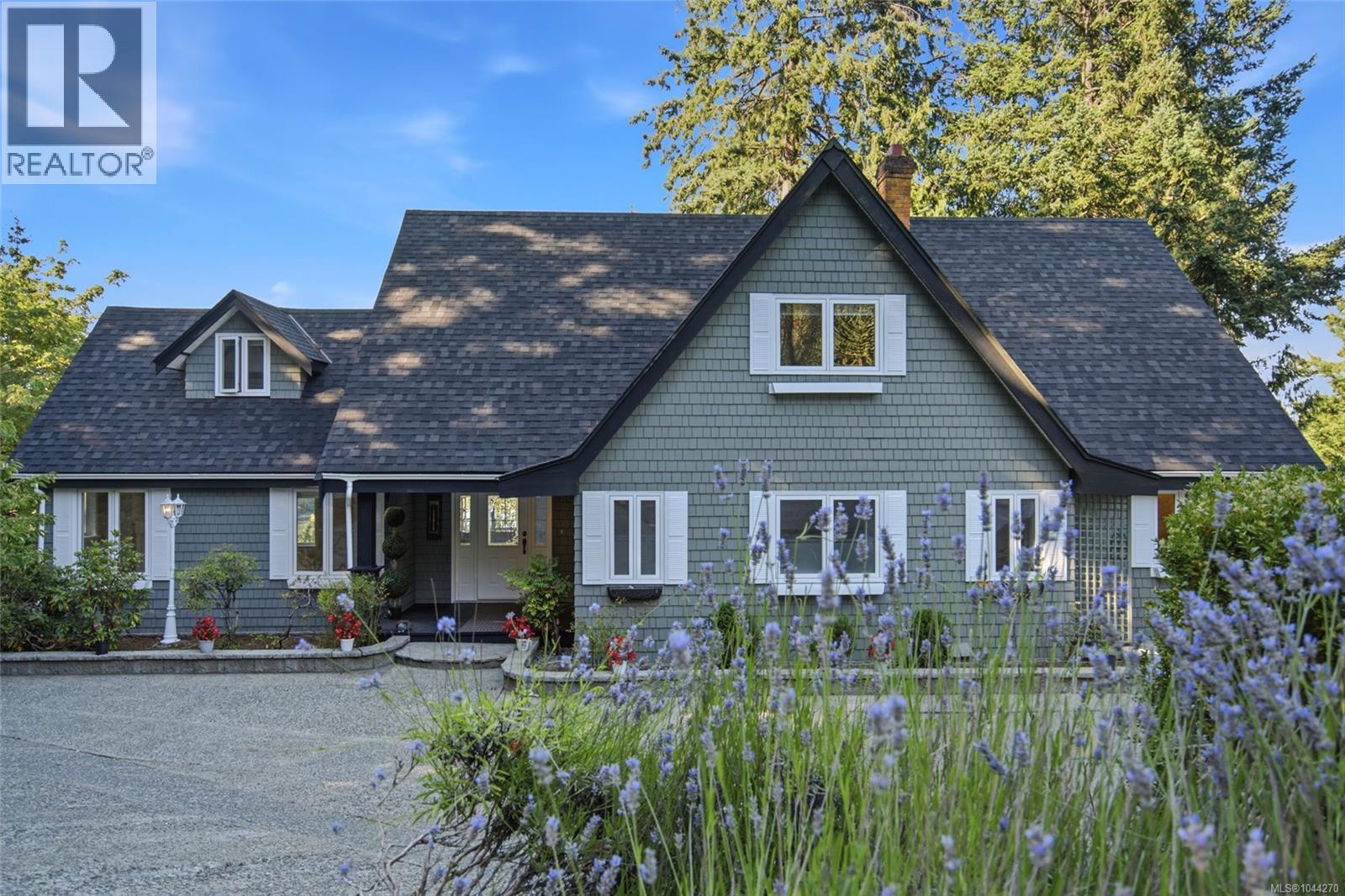 302 Roland Rd, Ladysmith
