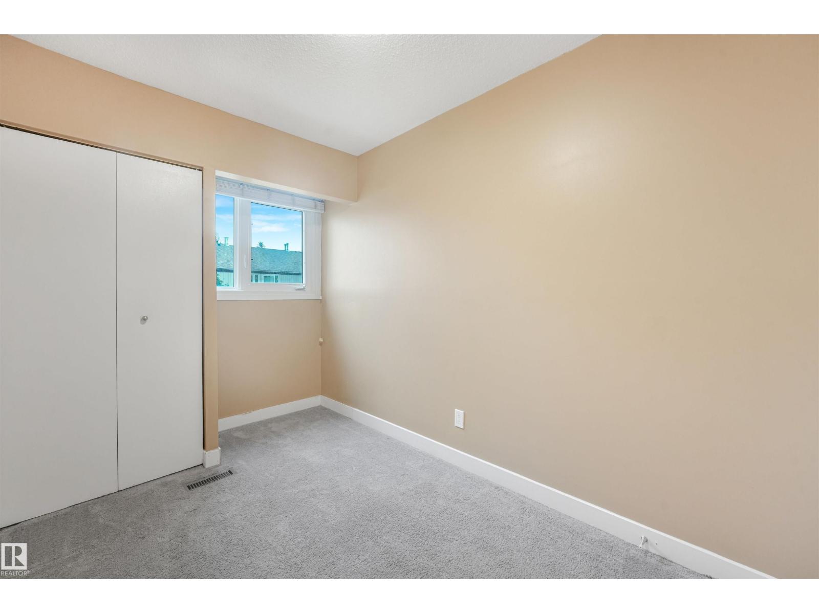 #8 14120 80 ST NW - 18