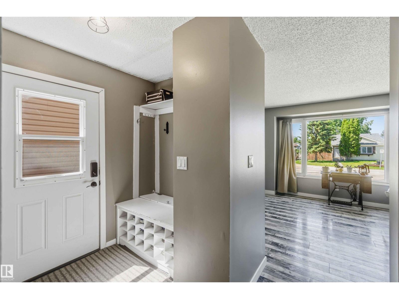 135 BIRCH DR - 13