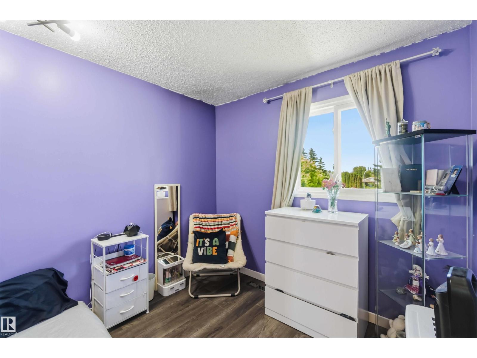 135 BIRCH DR - 39