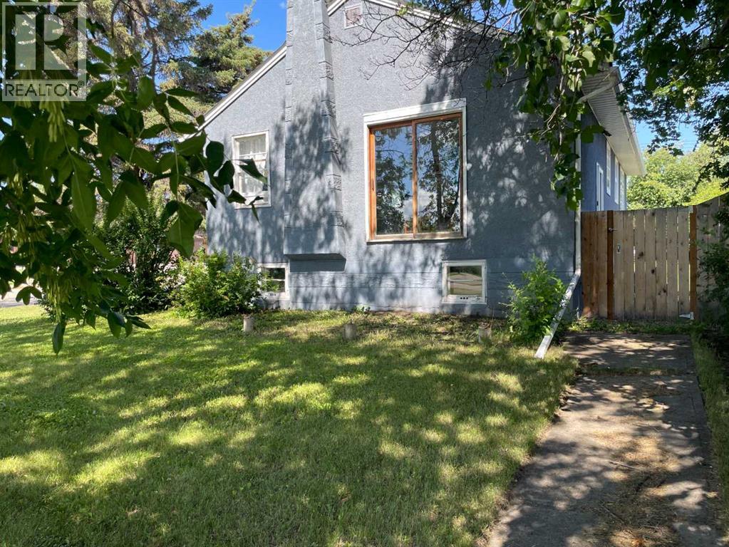 11136 103 Avenue - 3