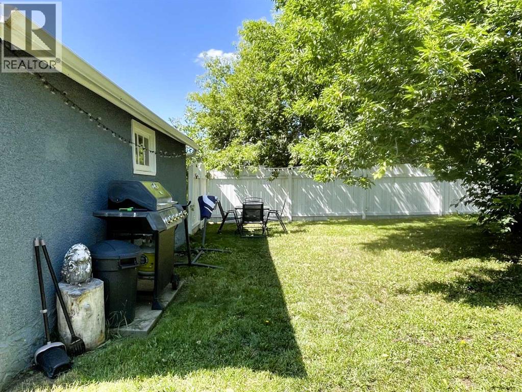 11136 103 Avenue - 33
