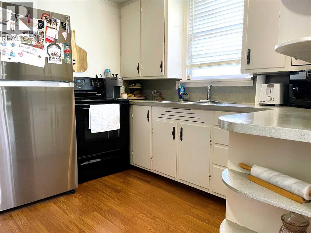 11136 103 Avenue - 11