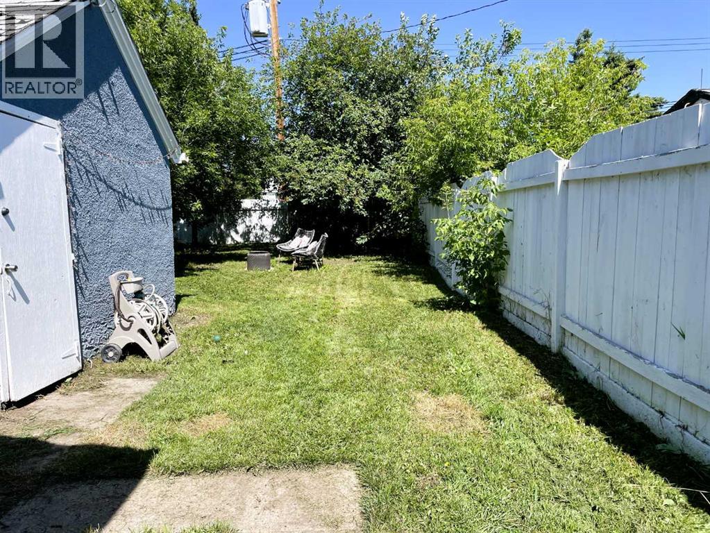 11136 103 Avenue - Image 32