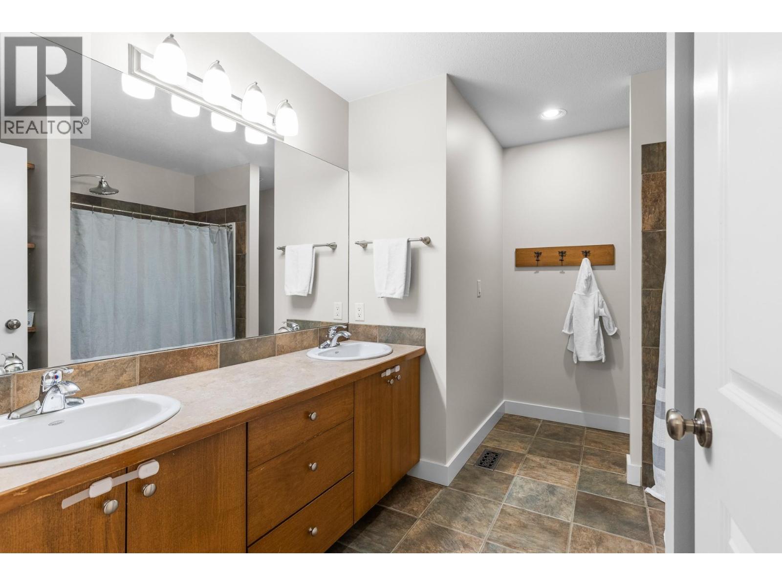 1717 Canyon View Court - 57