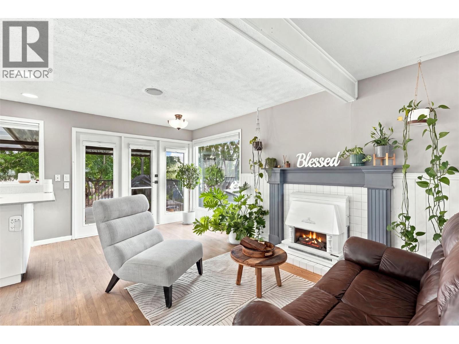 364 Collingwood Drive - 12