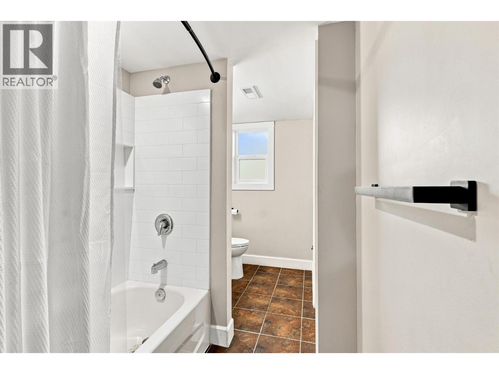 364 Collingwood Drive - 35
