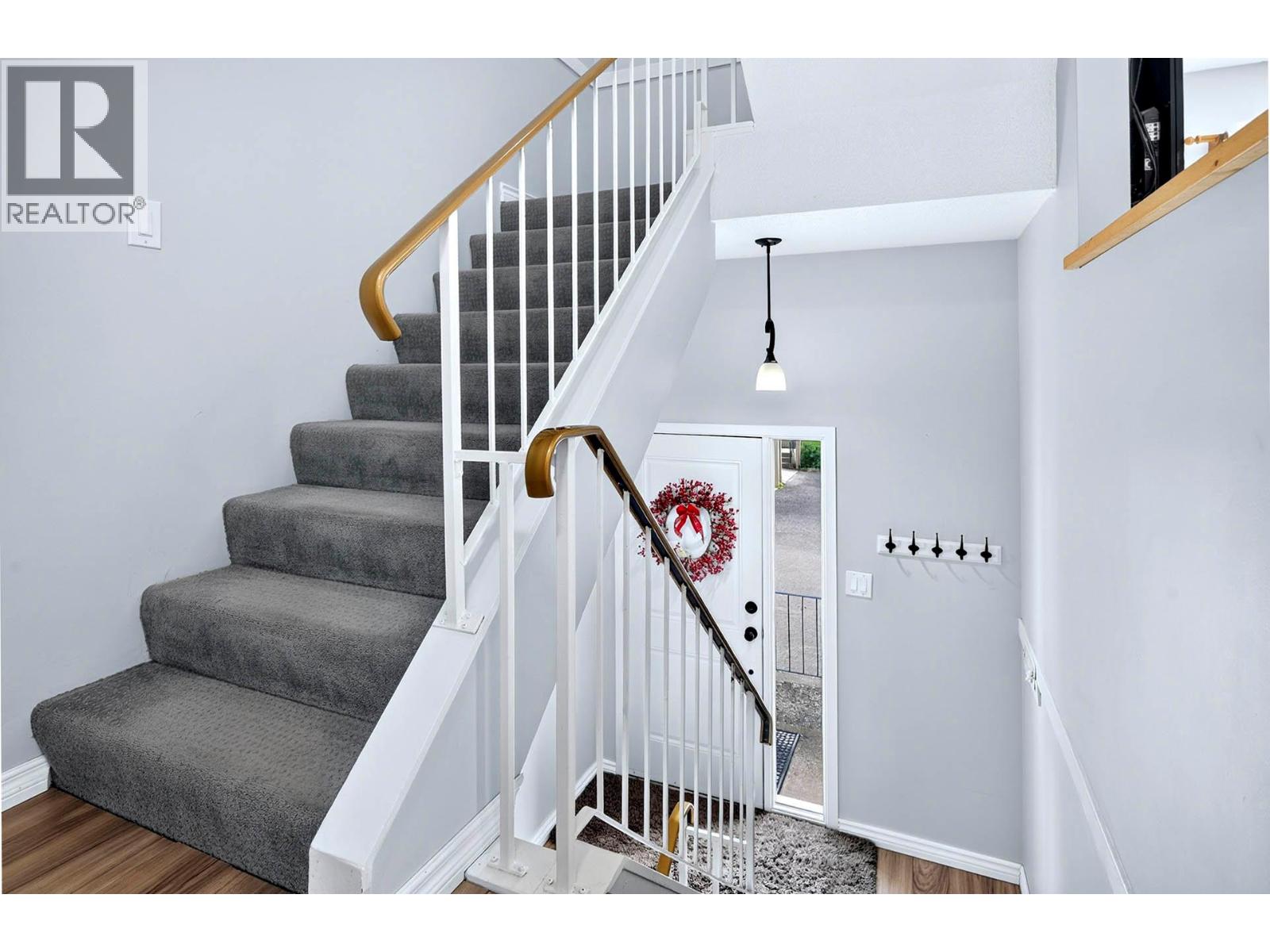 #56 1469 SPRINGHILL Drive - 16