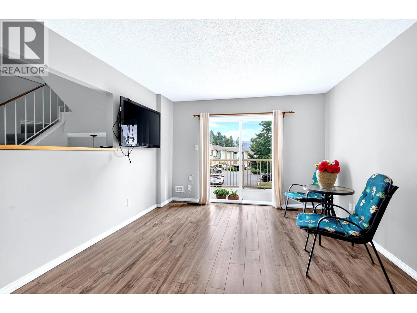 #56 1469 SPRINGHILL Drive - Image 5
