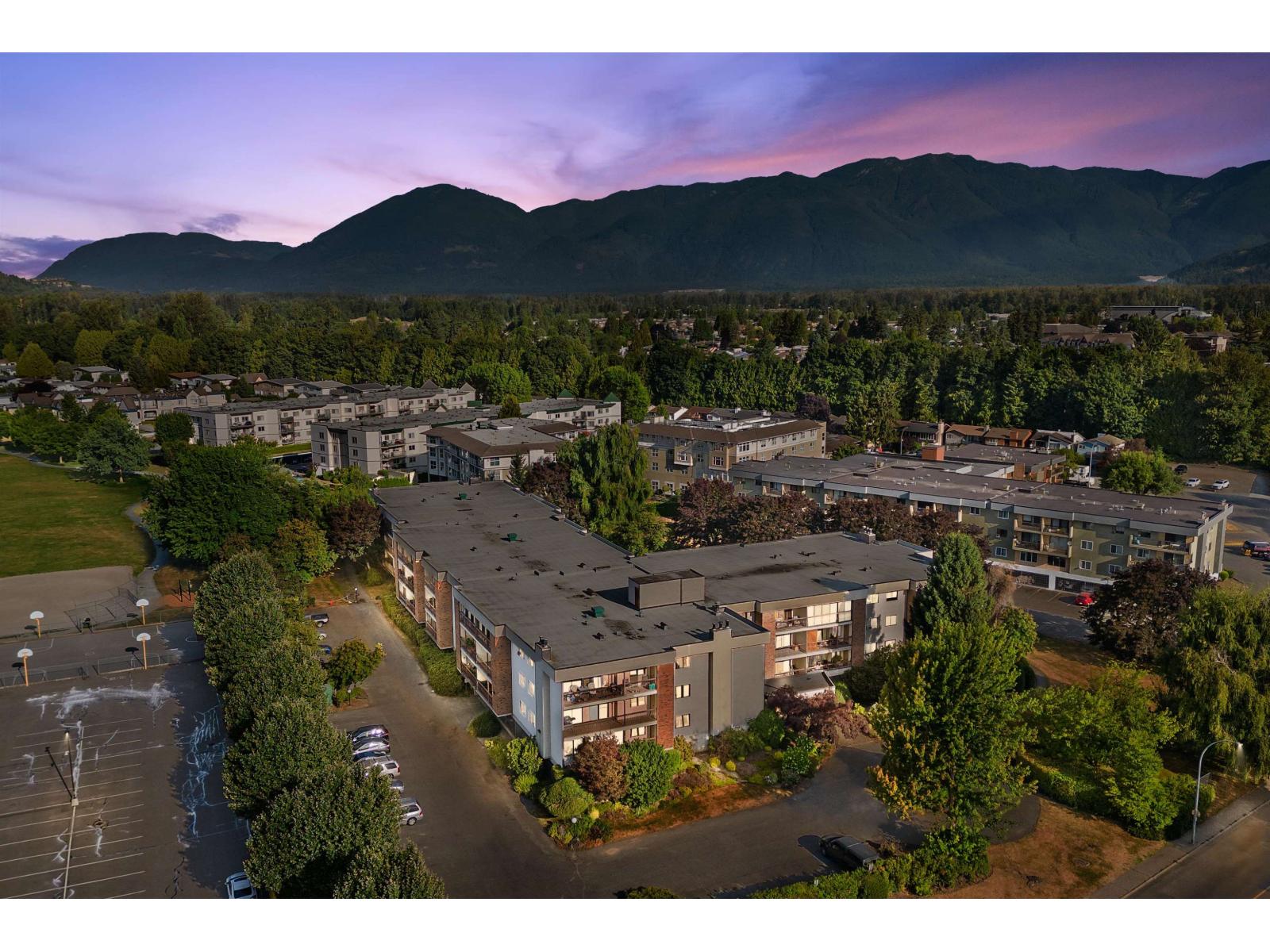 1108 45650 MCINTOSH DRIVE, Chilliwack Proper South, Chilliwack