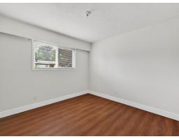 2068 Ridgeway Street, Abbotsford, BC V2T3X7 Photo 13