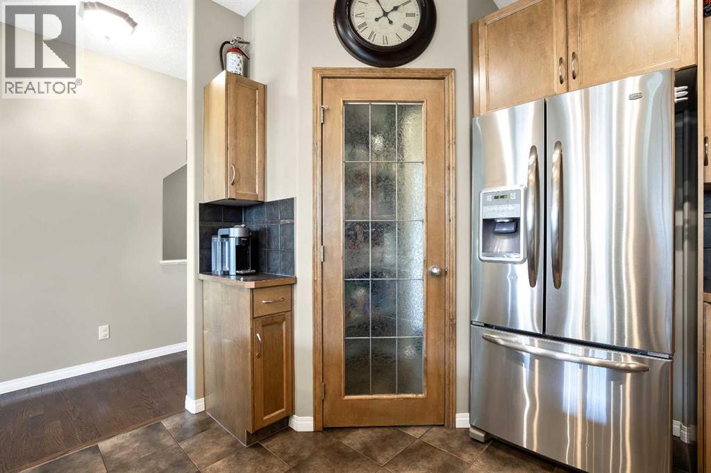 29 Mahogany View SE - 13