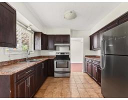 2068 Ridgeway Street, Abbotsford, BC V2T3X7 Photo 7