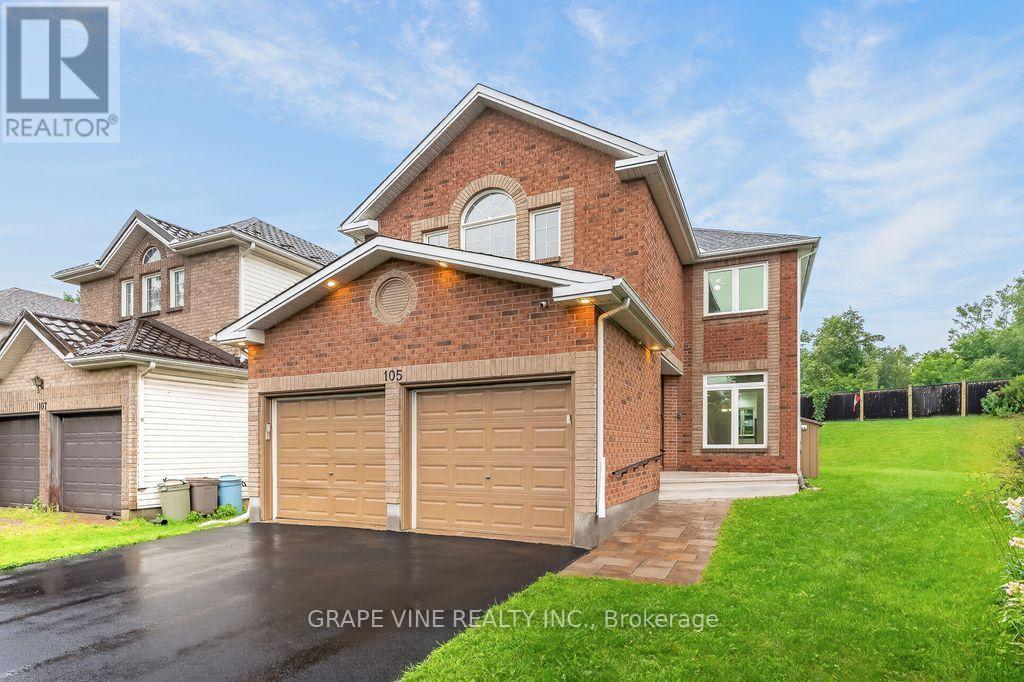 105 ROWALLEN PLACE - 2