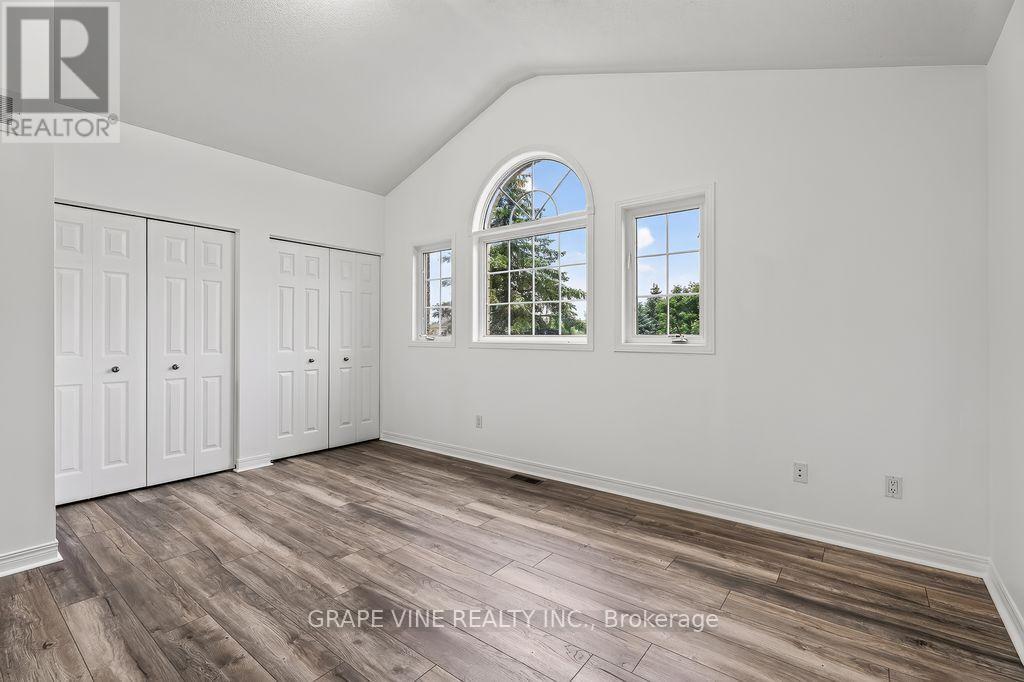105 ROWALLEN PLACE - 25