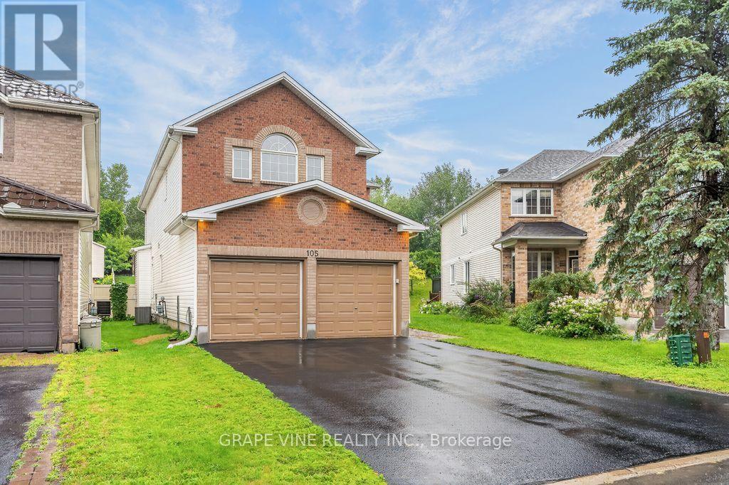 105 ROWALLEN PLACE - 3