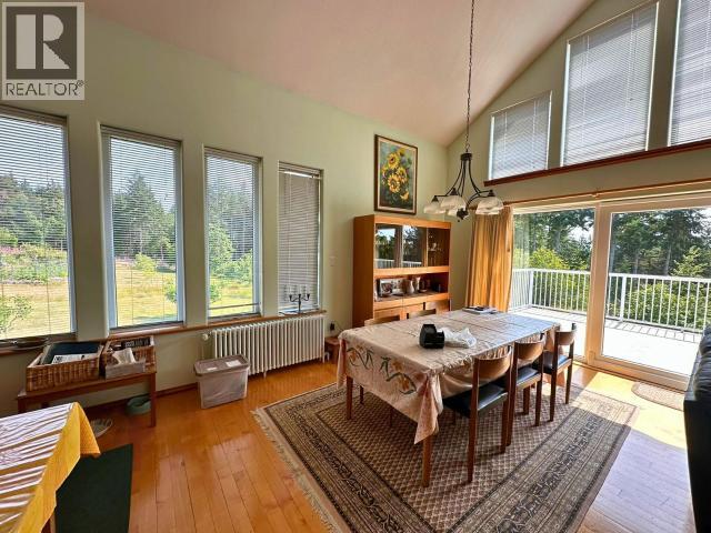 5815 SHELTER POINT ROAD, Texada Island