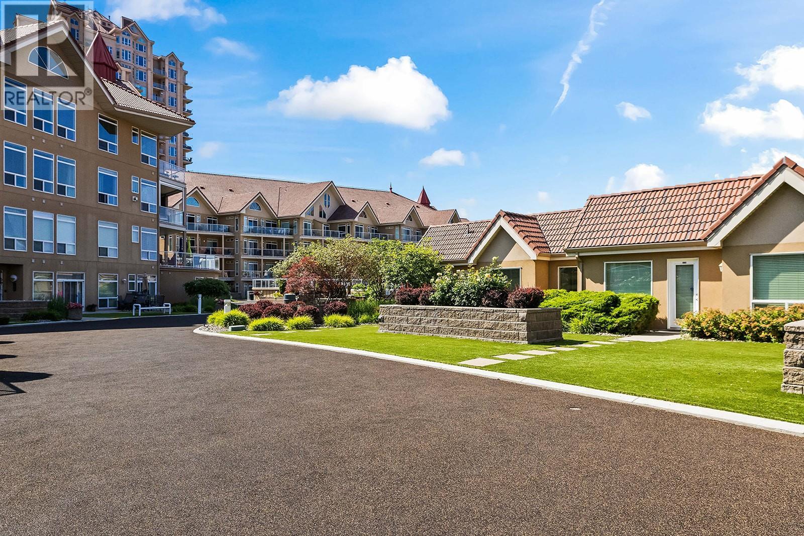 242 1088 Sunset Drive, Kelowna