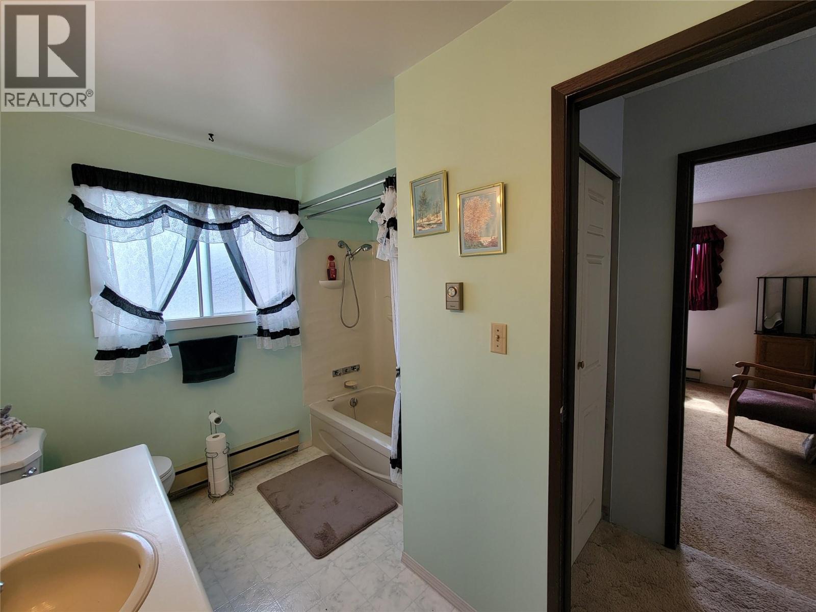 430 2nd Avenue - 40