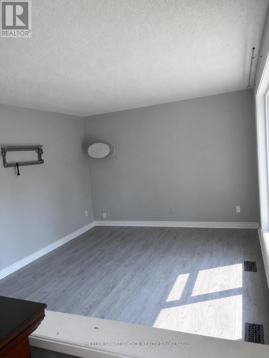 17109 HEADLINE ROAD W - Image 7