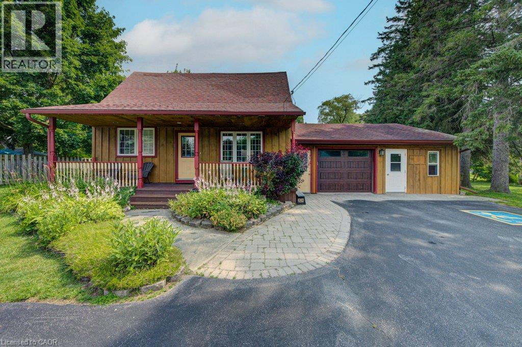 1249 NOTRE DAME Drive - 1