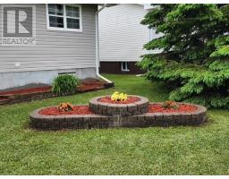 128 Bennett Drive thumbnail 5