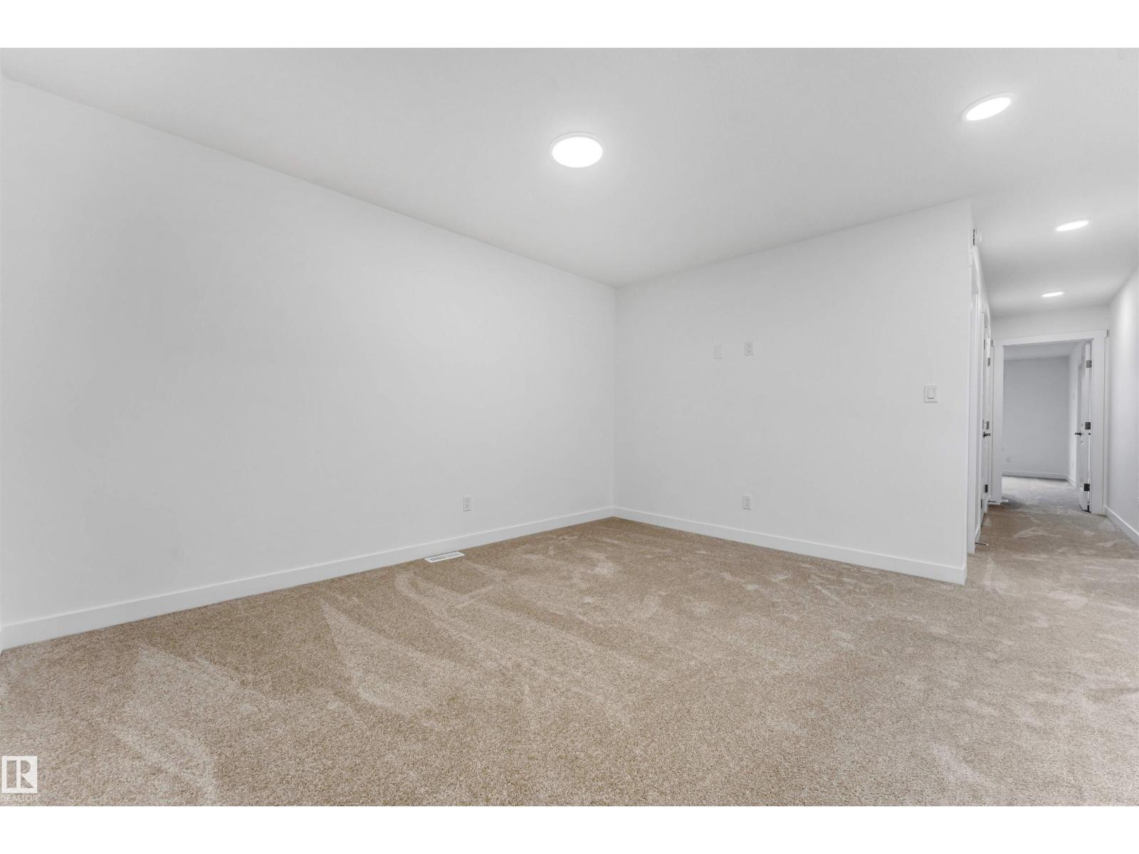 1972 210 ST NW - Image 35