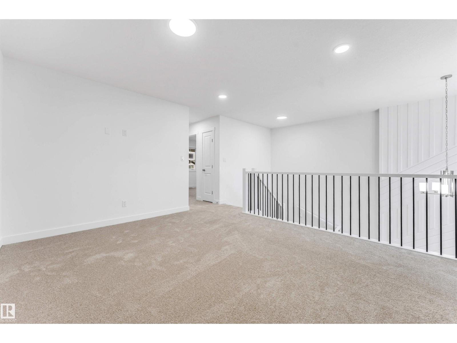 1972 210 ST NW - 36