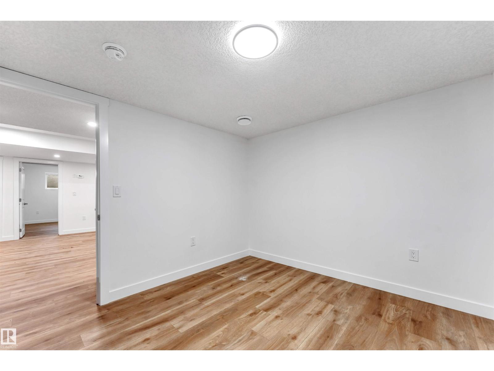 1972 210 ST NW - 70