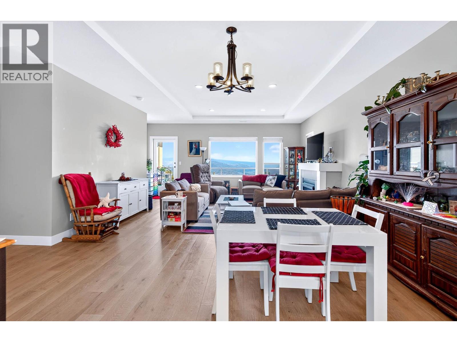#12 2171 Van Horne Drive - 7