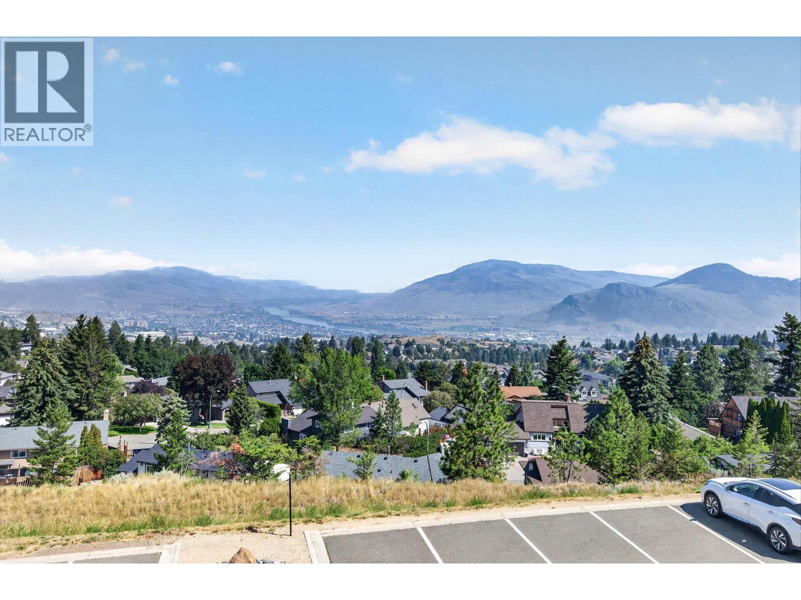#12 2171 Van Horne Drive - 34