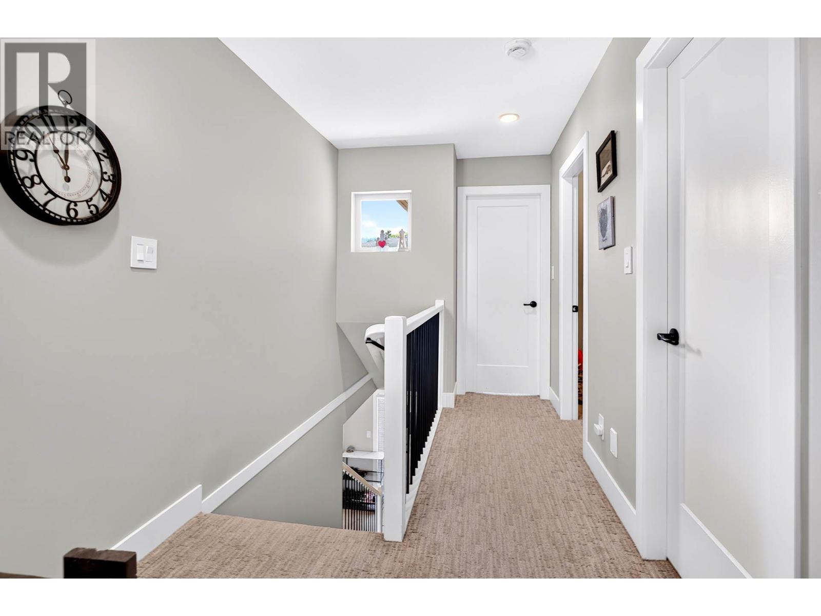 #12 2171 Van Horne Drive - 20