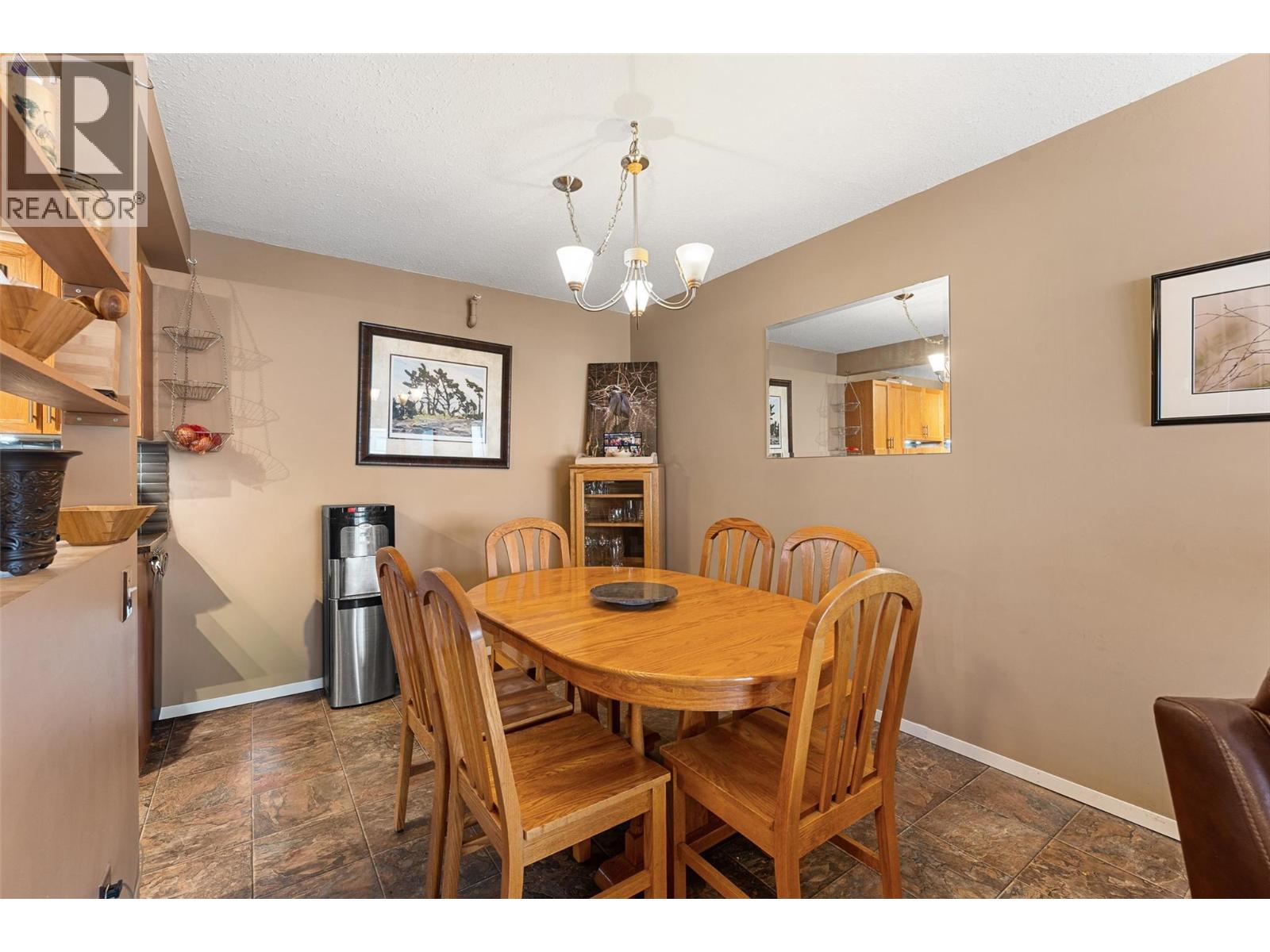 #205 284 Yortkon Avenue - 8